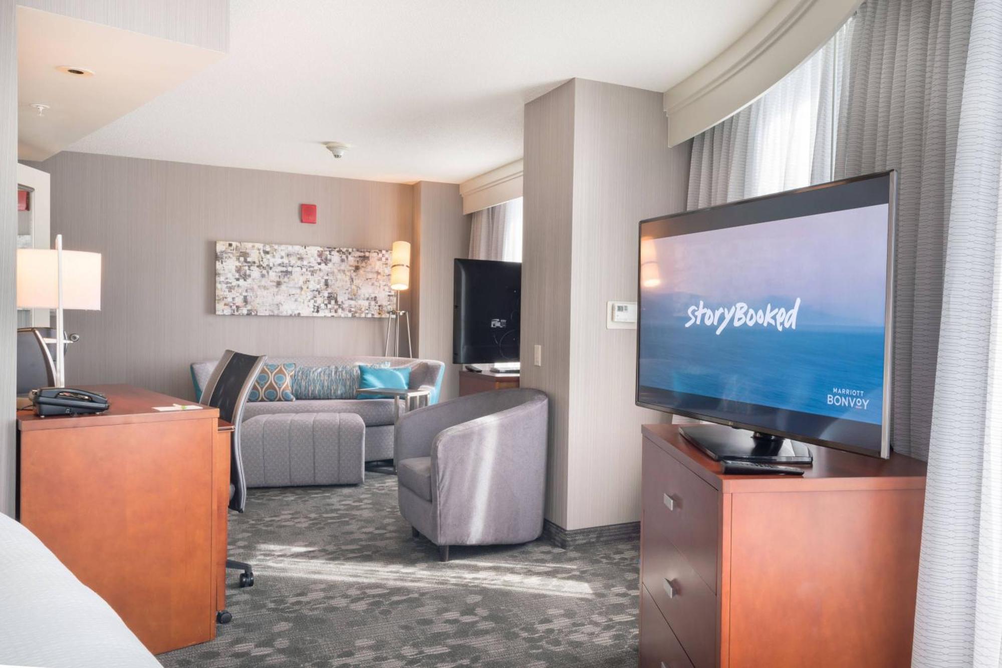 Courtyard By Marriott Silver Spring Downtown Exterior photo