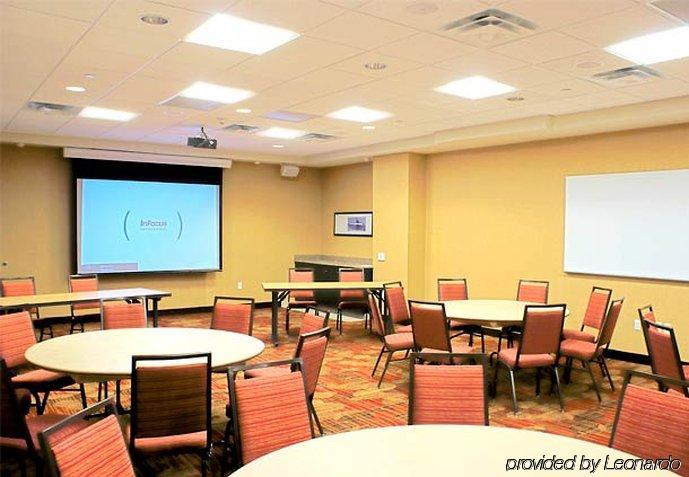 Courtyard By Marriott Silver Spring Downtown Hotel Restaurant photo